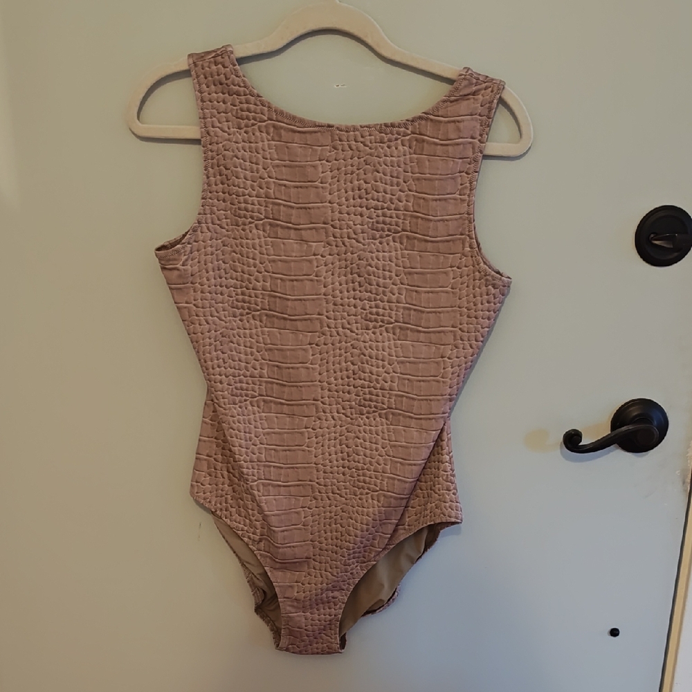 SKIMS Croc-Texture One-Piece Swimsuit in Mauve
